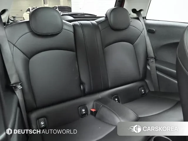 Mini Cooper 2019 Красный из Кореи, фото 3
