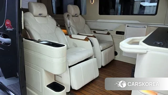 Mercedes-Benz Sprinter 2023 Черный из Кореи, фото 3