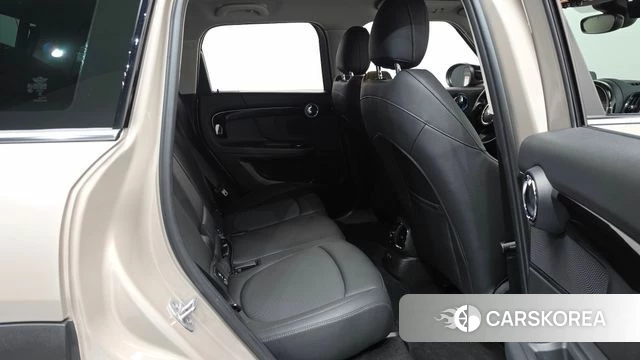 Mini Cooper Countryman 2023 Песочный из Кореи, фото 3