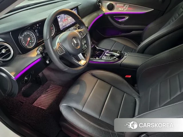 Mercedes-Benz E-Class W213 2018 Белый из Кореи, фото 3