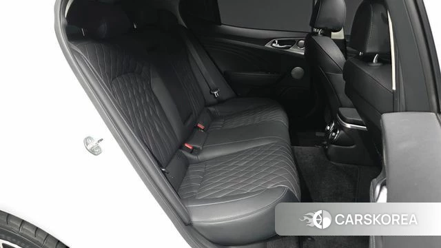 Kia Stinger Meister 2022 Белый из Кореи, фото 3