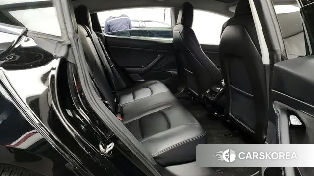 Tesla Model 3 2020 Черный из Кореи, фото 3