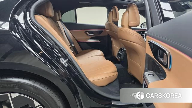 Mercedes-Benz E-Class W214 2025 Черный из Кореи, фото 3
