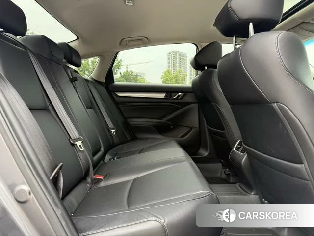 Honda Accord 2021 Темно-серый из Китая, фото 3