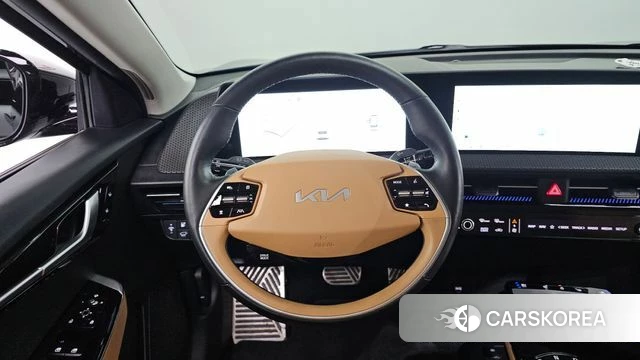 Kia EV6 2023 Черный из Кореи, фото 3