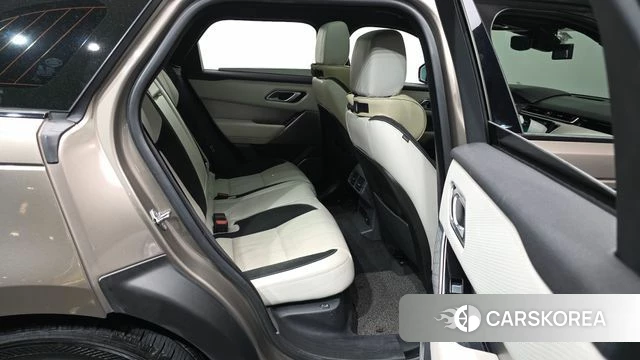 Land Rover Range Rover Velar 2019 Песочный из Кореи, фото 3