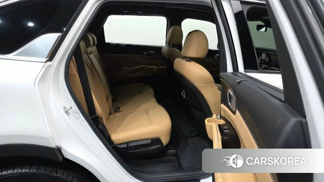 Kia Sorento 4th Generation 2023 Белый из Кореи, фото 3