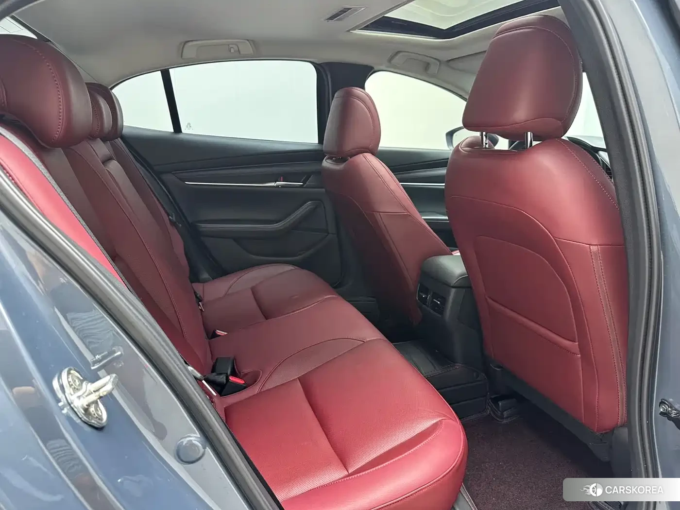 Mazda 3 2022 Silver/gray из Китая, фото 3