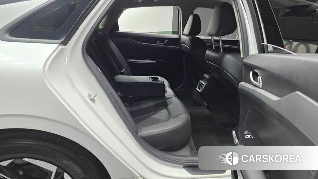 Kia The New K5 3rd generation 2024 Белый из Кореи, фото 3