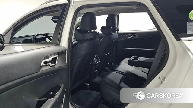 Kia Sportage 5th Generation 2022 Белый из Кореи, фото 3