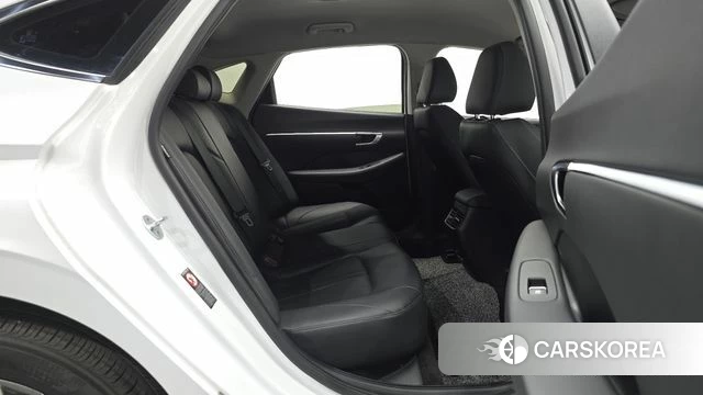 Hyundai Sonata (DN8) 2021 Белый из Кореи, фото 3