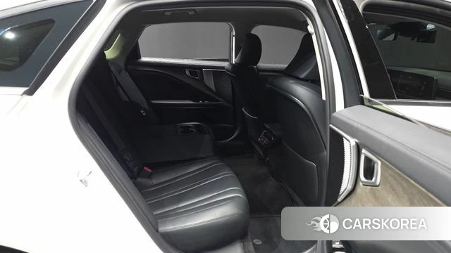 Kia K8 2022 Белый из Кореи, фото 3