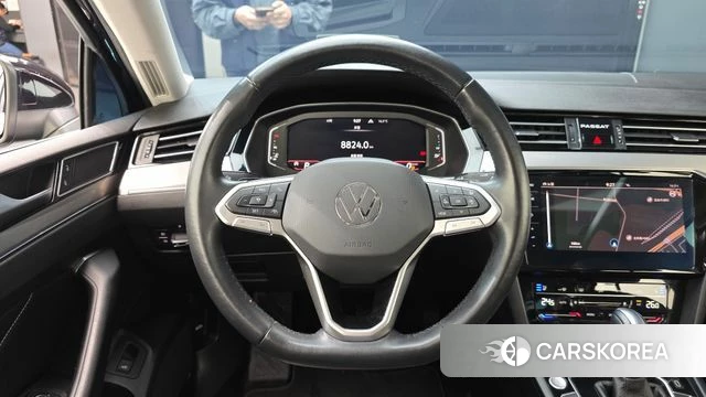 Volkswagen Passat GT (B8) 2022 Черный из Кореи, фото 3
