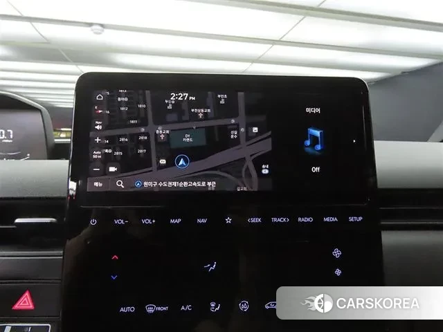 Hyundai Staria 2023 Белый из Кореи, фото 3