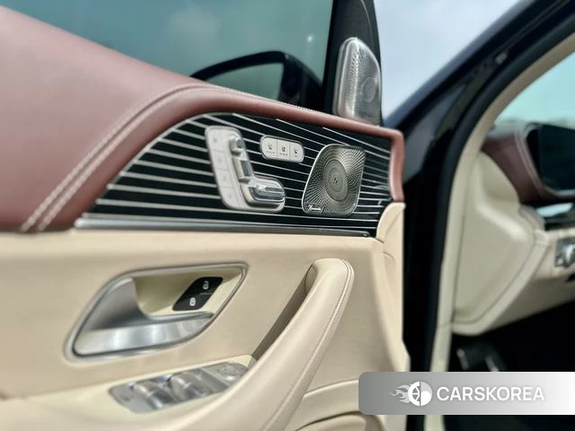 Mercedes-Benz GLS 2022 Черный из Китая, фото 3