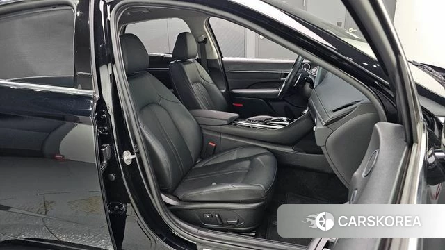 Hyundai Sonata (DN8) 2022 Черный из Кореи, фото 3
