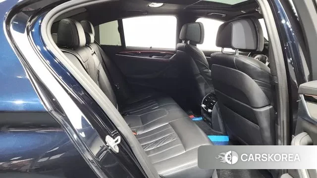 BMW 5 Series (G30) 2020 Черный из Кореи, фото 3