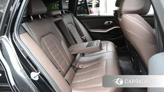 BMW 3 Series (G20) 2022 Черный из Кореи, фото 3