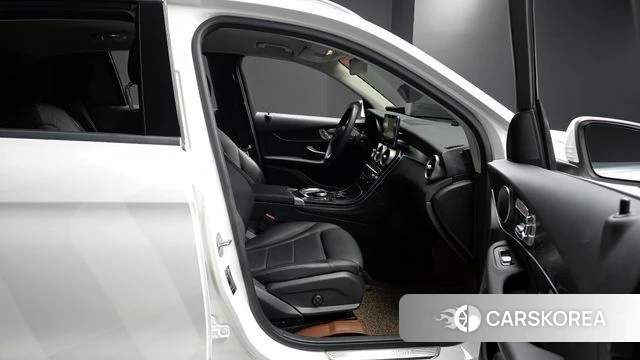 Mercedes-Benz GLC-Class X253 2019 Белый из Кореи, фото 3