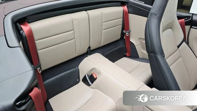 Porsche 911(992) 2025 Серый из Кореи, фото 3
