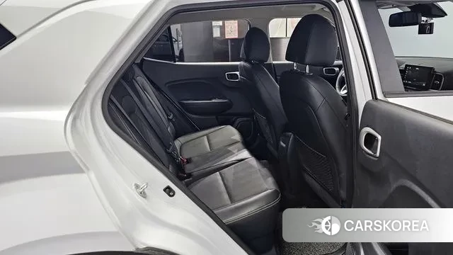 Hyundai Venue 2019 Белый из Кореи, фото 3