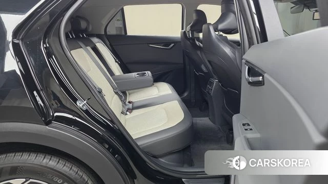 Kia Di Ol Nu Niro 2025 Черный из Кореи, фото 3