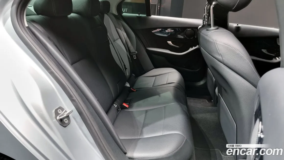 Mercedes-Benz C-Class W205 id 2055050 из Кореи 3