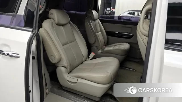 Kia The New Carnival 2018 Белый из Кореи, фото 3