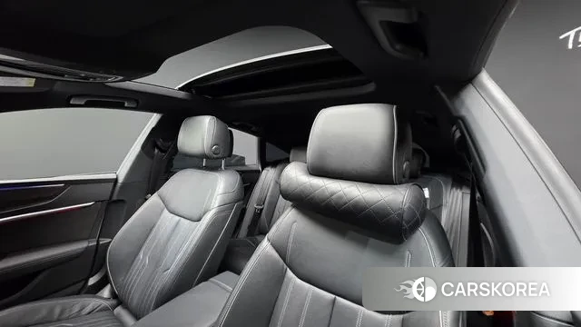 Audi A7 (4K) 2020 Белый из Кореи, фото 3