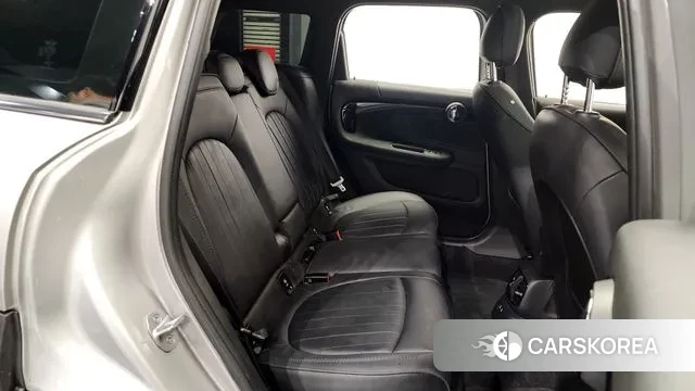 Mini Cooper S Countryman 2023 Серебристо-серый из Кореи, фото 3