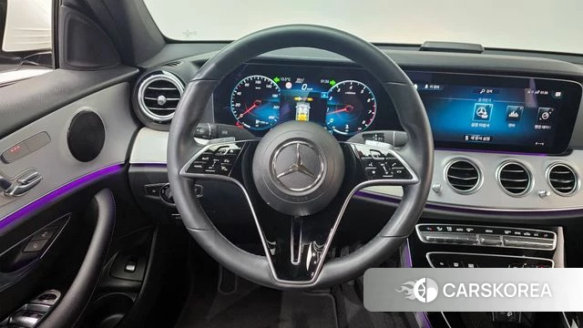 Mercedes-Benz E-Class W213 2021 Белый из Кореи, фото 3