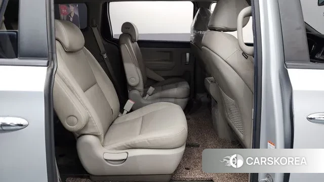 Kia The New Carnival 2020 Серебряный из Кореи, фото 3