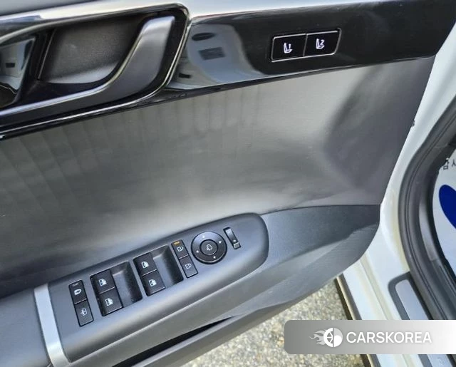 Hyundai Grandeur Hybrid (GN7) 2024 Белый из Кореи, фото 3