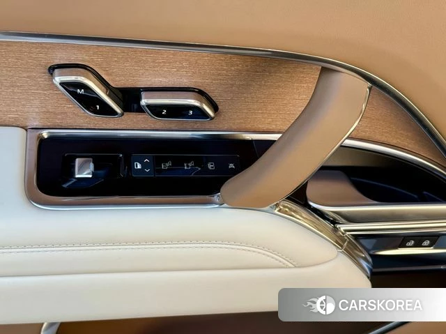 Land Rover Range Rover 5th Generation 2024 Черный двухцветный из Кореи, фото 3