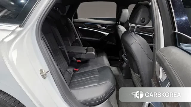 Audi A6 (C8) 2022 Белый из Кореи, фото 3