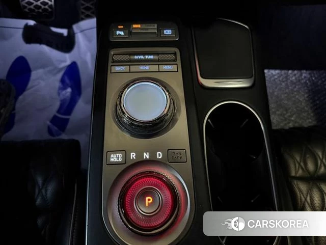 Genesis GV70 2021 Белый из Кореи, фото 3