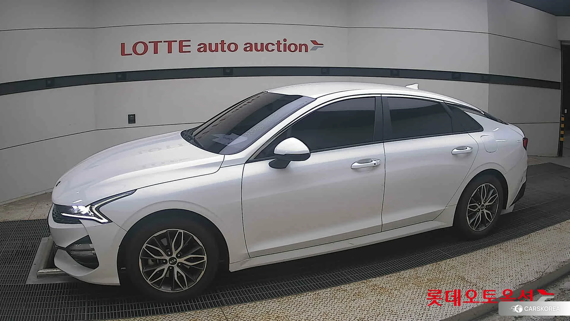 Kia K5 2020 Snow White Pearl (optional) из Кореи, фото 3