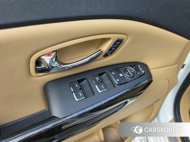 Kia The New Carnival 2018 Белый из Кореи, фото 3