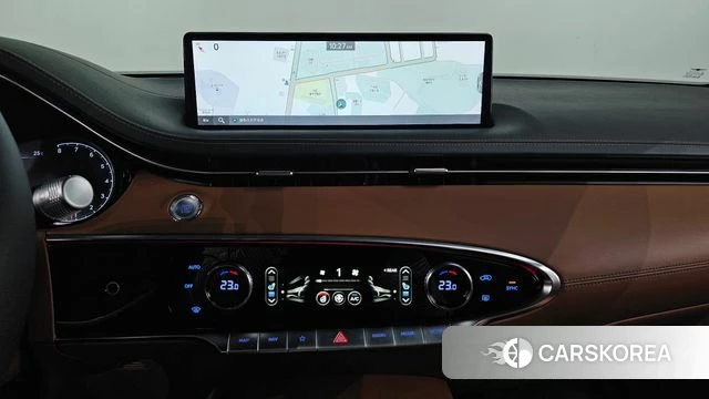 Genesis GV70 2023 Серый из Кореи, фото 3