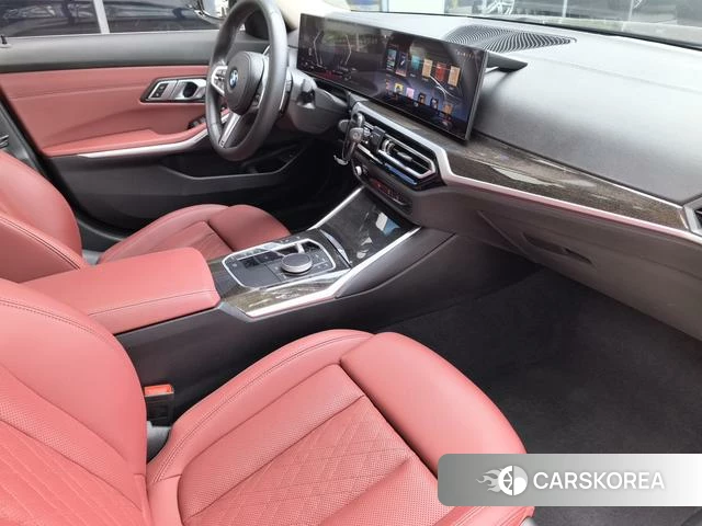BMW 3 series 2023 Черный из Китая, фото 3