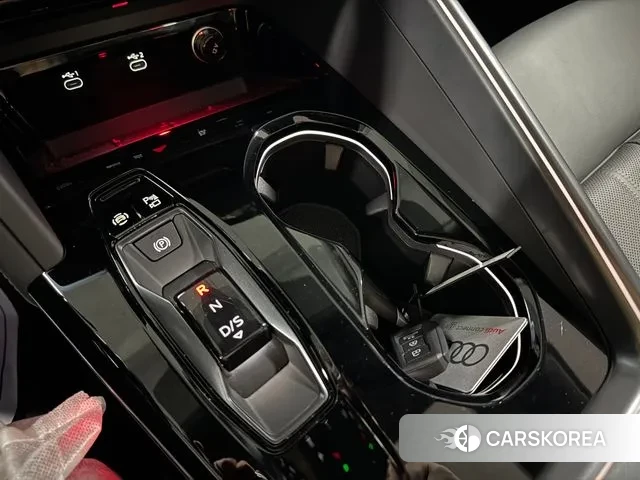 Audi Q5 (80A) 2025 Белый из Кореи, фото 3
