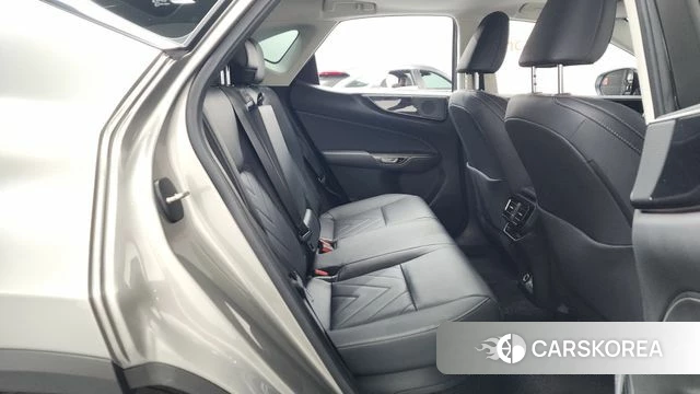 Lexus NX350h Second generation 2023 Песочный из Кореи, фото 3