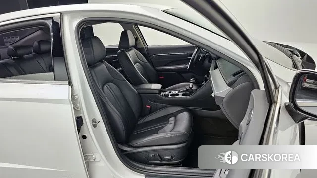 Hyundai Sonata D Edge (DN8) 2023 Белый из Кореи, фото 3