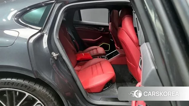 Porsche Panamera (971) 2023 Серый из Кореи, фото 3