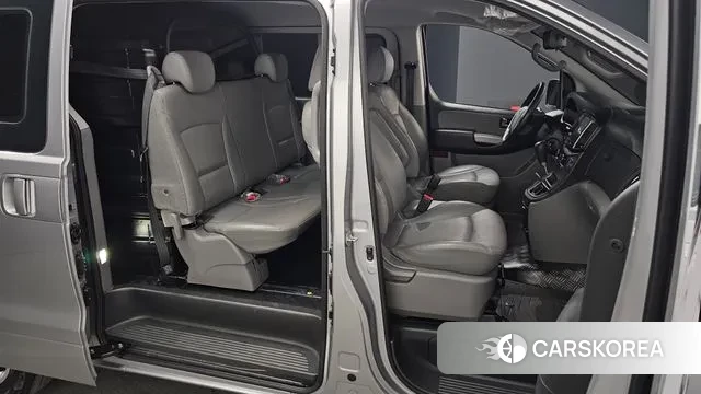 Hyundai The New Grand Starex 2020 Серебряный из Кореи, фото 3