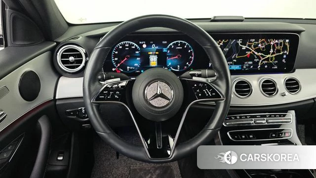 Mercedes-Benz E-Class W213 2021 Белый из Кореи, фото 3
