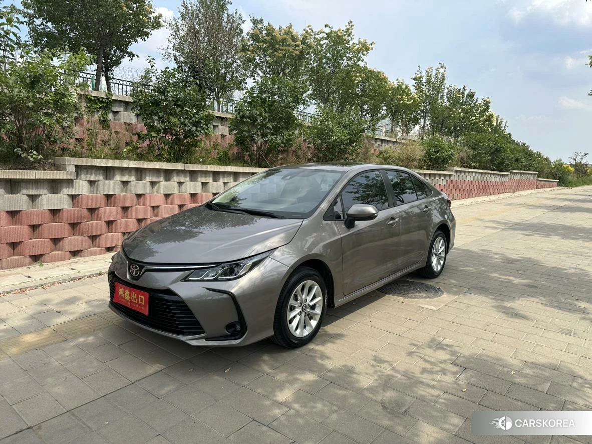 Toyota Corolla 2020 Серебристо-серый из Китая, фото 3