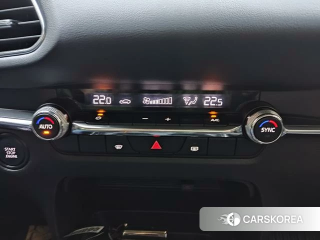 Mazda CX-30 2021 Красный из Китая, фото 3