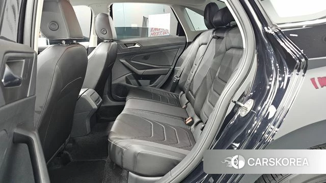 Volkswagen 7th Generation of Jetta 2024 Черный из Кореи, фото 3