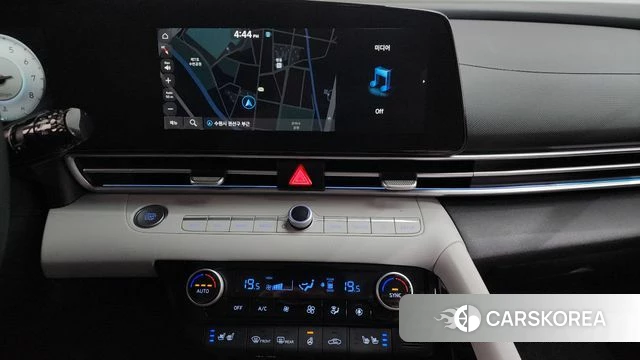 Hyundai Avante (CN7) 2022 Белый из Кореи, фото 3